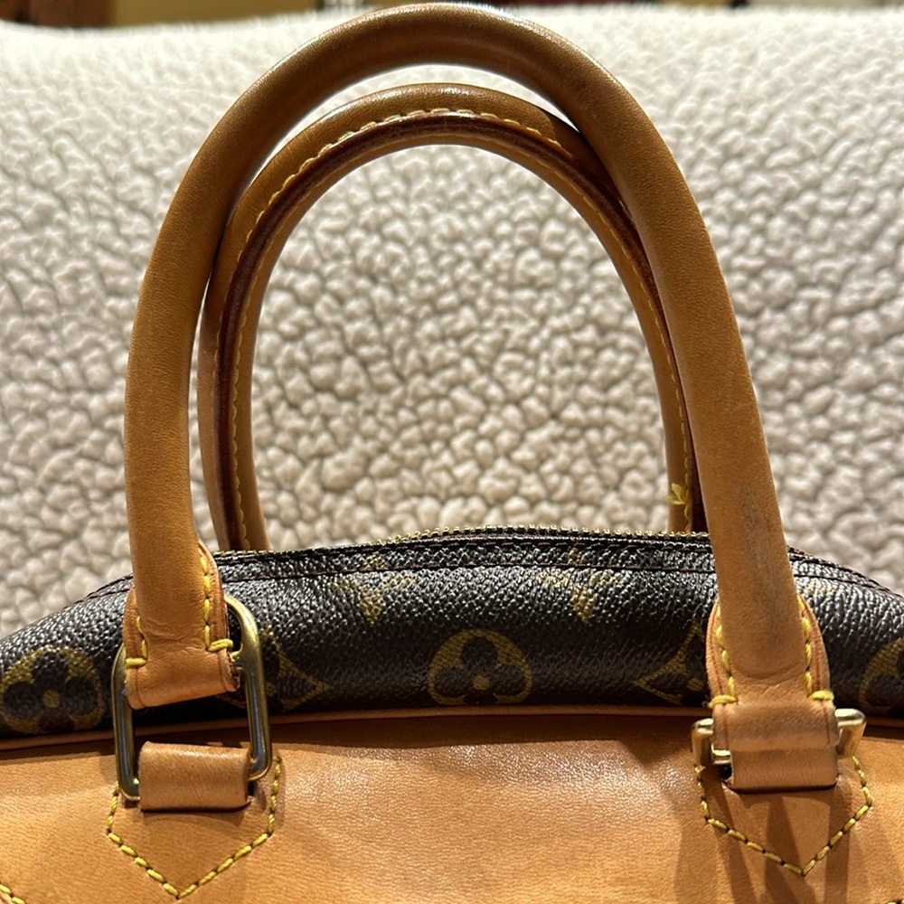 PRELOVED Louis Vuitton Deauville Monogram Bag XYC7HVB - Picture 5 of 9